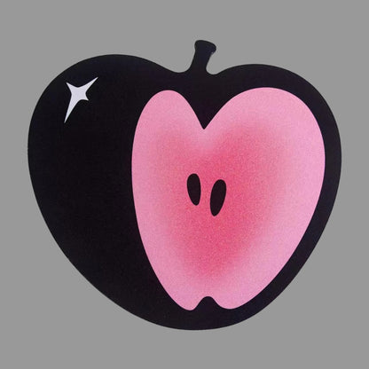 Black and pink apple-shaped mouse with a star and two black dots on a white background